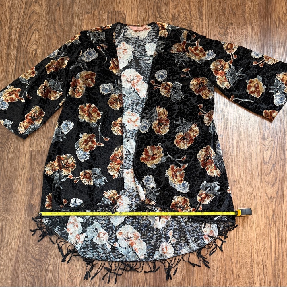 Floral Cardigan/Duster - Picture 3 of 5